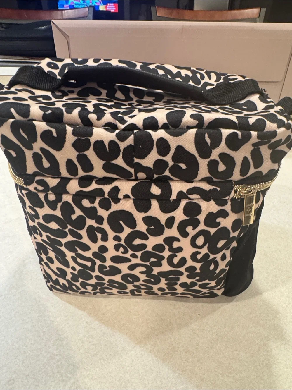 Fit + Fresh Leopard Print Insulated Lunch Bag